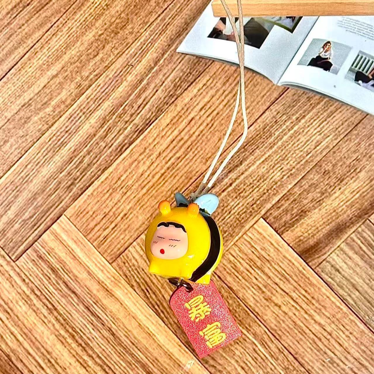 Crayon Shin-chan Bee Cosplay F - Car Accessories For Interior recension och pris